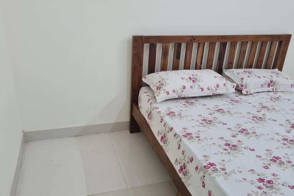 Willa Kamalam 2 Bhk - Non Ac Coimbatore Zewnętrze zdjęcie