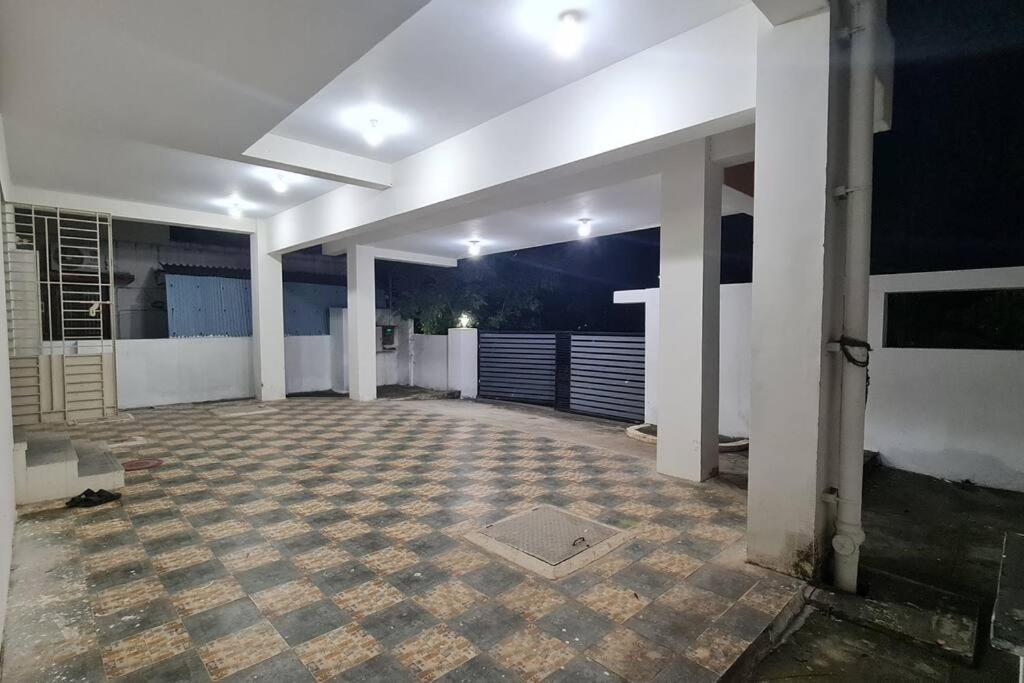 Willa Kamalam 2 Bhk - Non Ac Coimbatore Zewnętrze zdjęcie